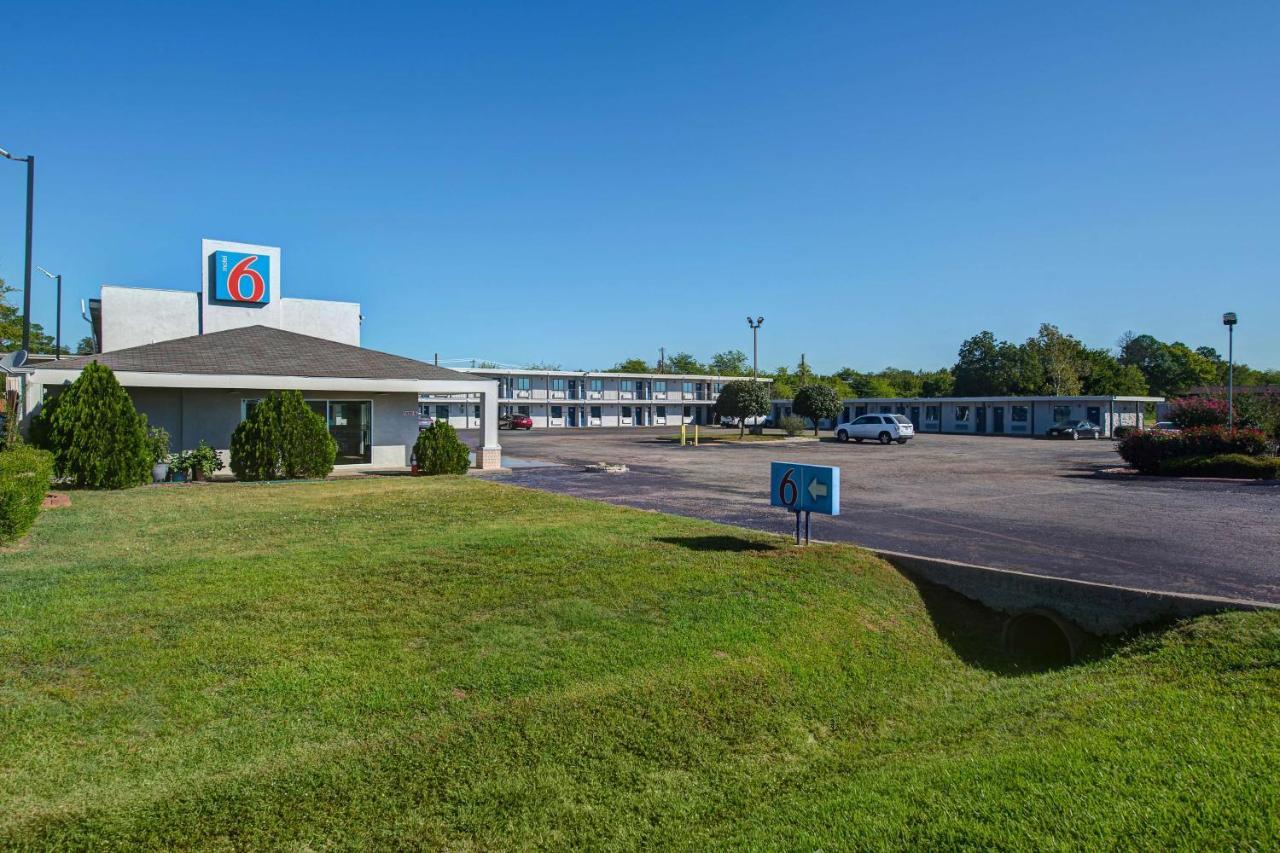 Motel 6-Sulphur Springs, Tx Bagian luar foto