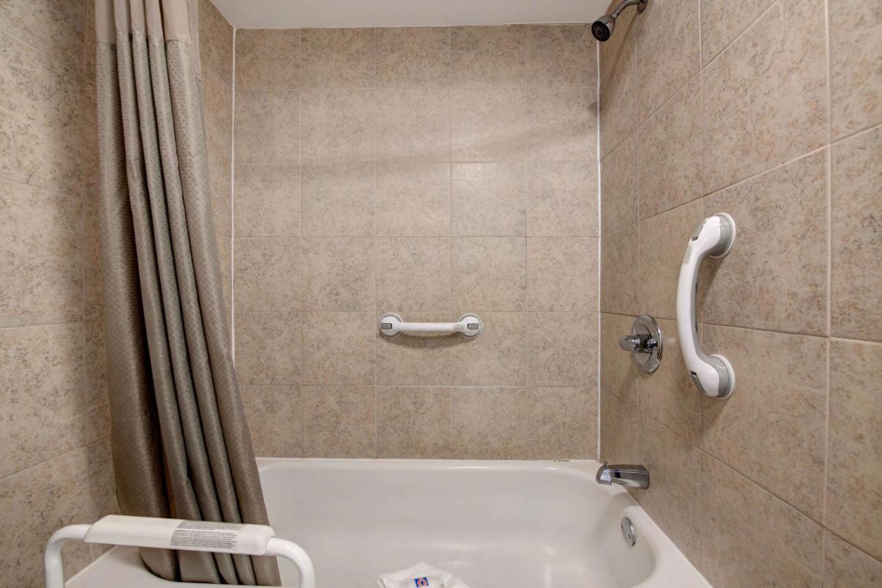 Motel 6-Sulphur Springs, Tx Bagian luar foto